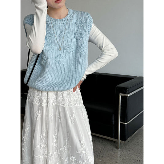 Three-dimensional flower knitted vest women's early spring Korean smart sense stacked wool vest top
